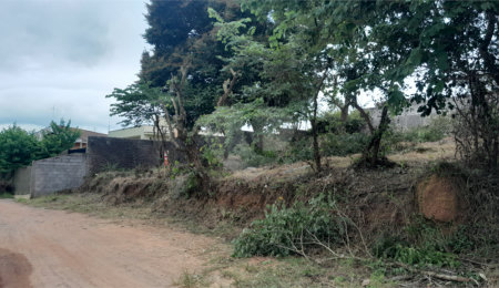 Terreno à venda em San Fernando Valley, Atibaia, SP