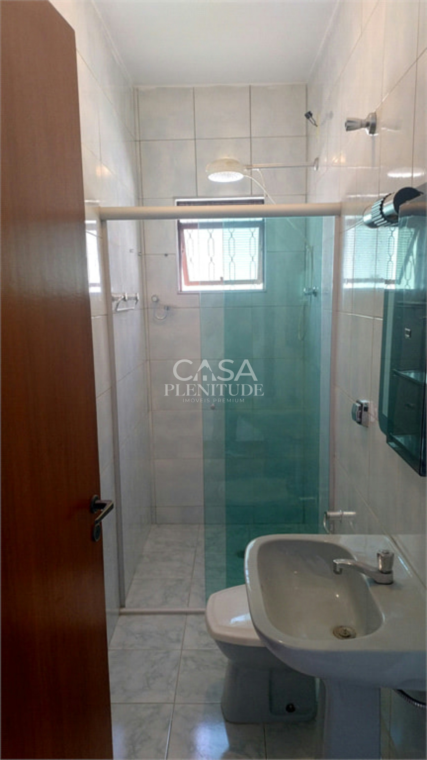 Casa à venda com 4 quartos, sendo 1 suíte, em Jardim Itanguá, Sorocaba, SP