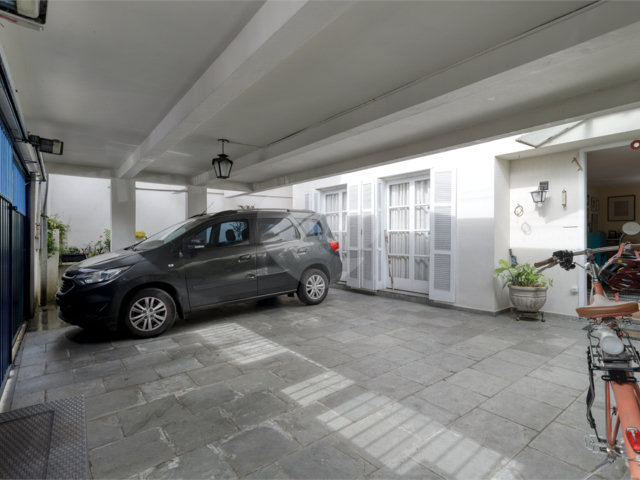 Sobrado à venda com 3 quartos, sendo 1 suíte,  em Alto da Boa Vista, São Paulo, SP