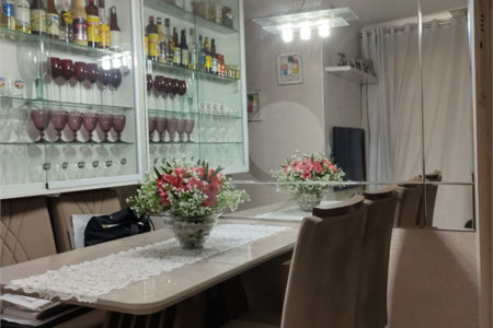 Apartamento à venda com 2 quartos em Jardim Ester Yolanda, São Paulo, SP