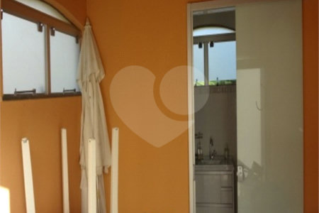 Casa à venda com 4 quartos, sendo 2 suítes,  no condomínio Acmti - Colinas do Mosteiro, Terras de Itaici e Recanto dos Pássaros, Indaiatuba - SP