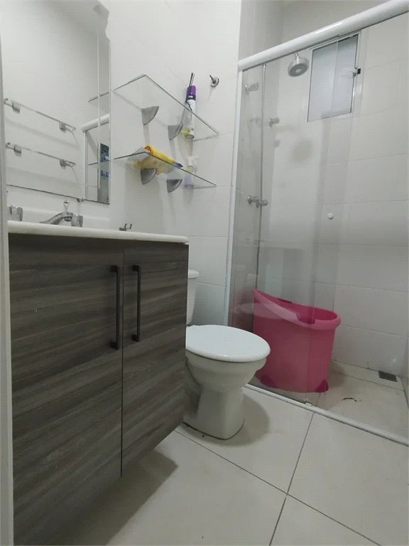 Casa à venda com 2 quartos, sendo 1 suíte,  no condomínio Residencial Viva Vida, Cotia - SP