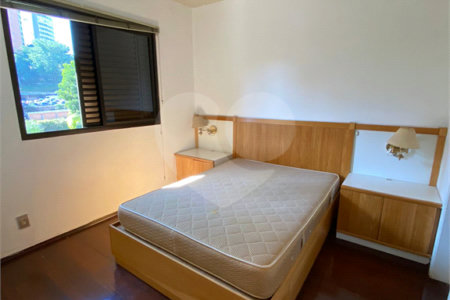 Apartamento à venda com 1 quarto em Vila Suzana, São Paulo, SP