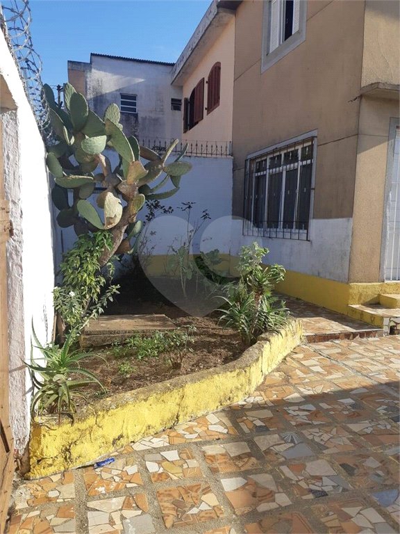 Sobrado à venda com 2 quartos em Vila Perreli, Poá, SP