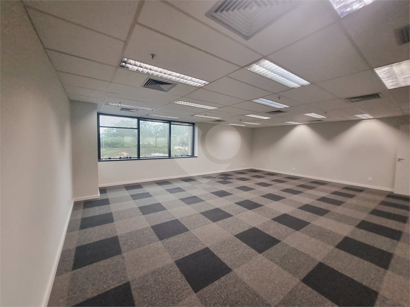 Sala à venda ou para alugar com 10 quartos em Butantã, São Paulo, SP