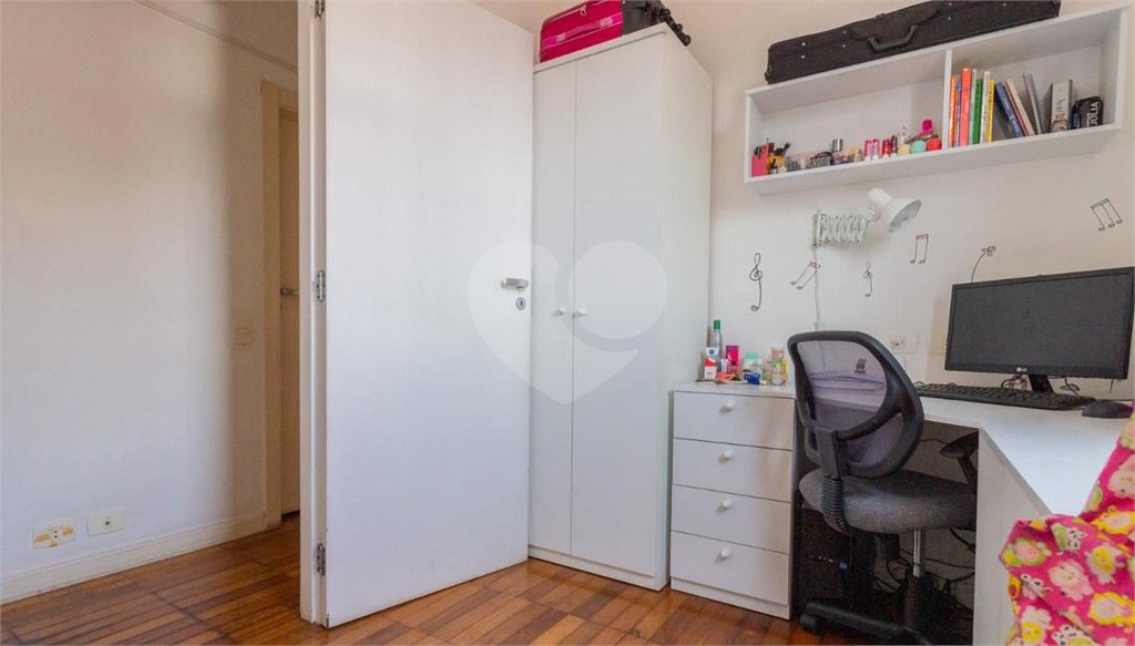 Apartamento à venda com 4 quartos, sendo 1 suíte,  em Cidade Monções, São Paulo, SP