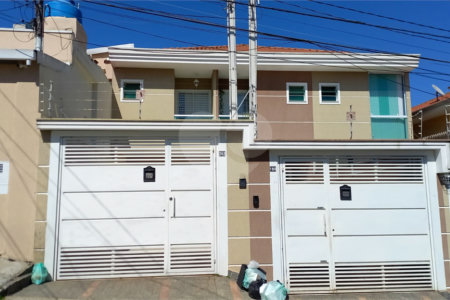 Sobrado à venda com 3 quartos, sendo 1 suíte, em Vila Medeiros, São Paulo, SP
