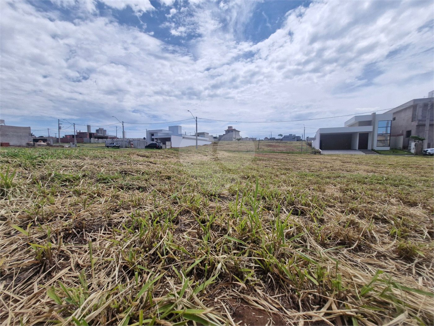 Terreno à Venda no Condomínio Monte das Araucárias