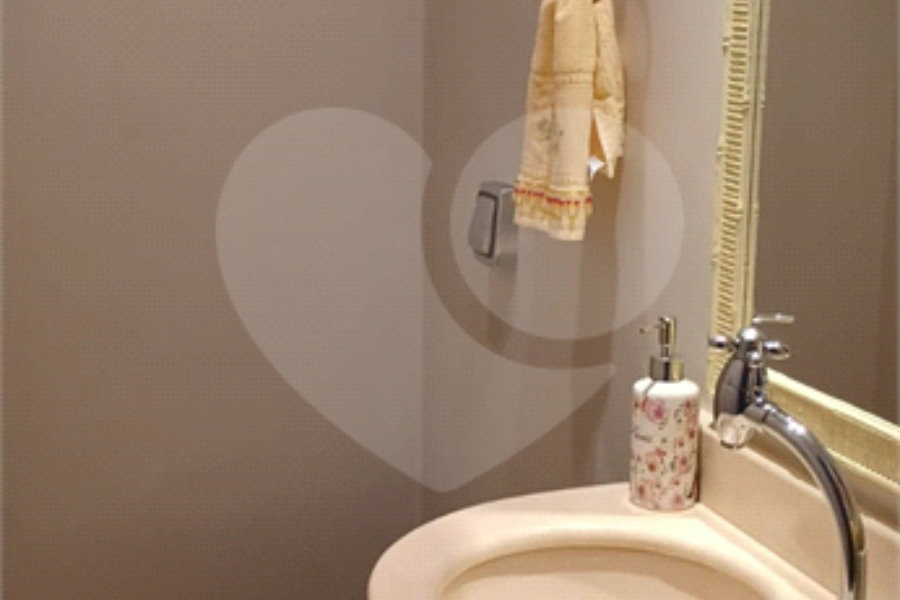 Apartamento à venda com 4 quartos, sendo 2 suítes, em Santana, São Paulo, SP