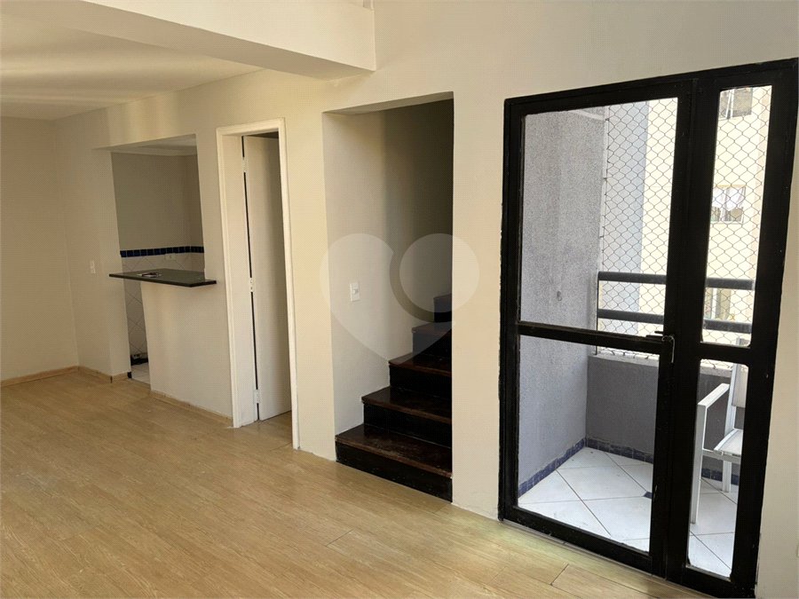 Apartamento à venda ou para alugar com 1 suíte em Vila Suzana, São Paulo, SP