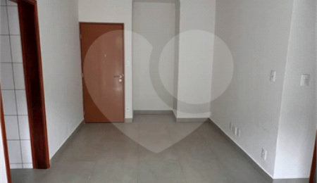 Apartamento à venda ou para alugar com 2 quartos, sendo 1 suíte, em Parque Residencial São Marcos, Porto Feliz, SP