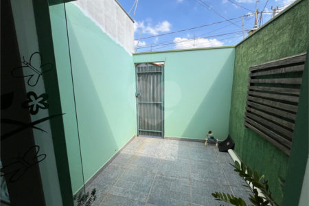 Casa a venda com 2 dormitórios na Vila São José