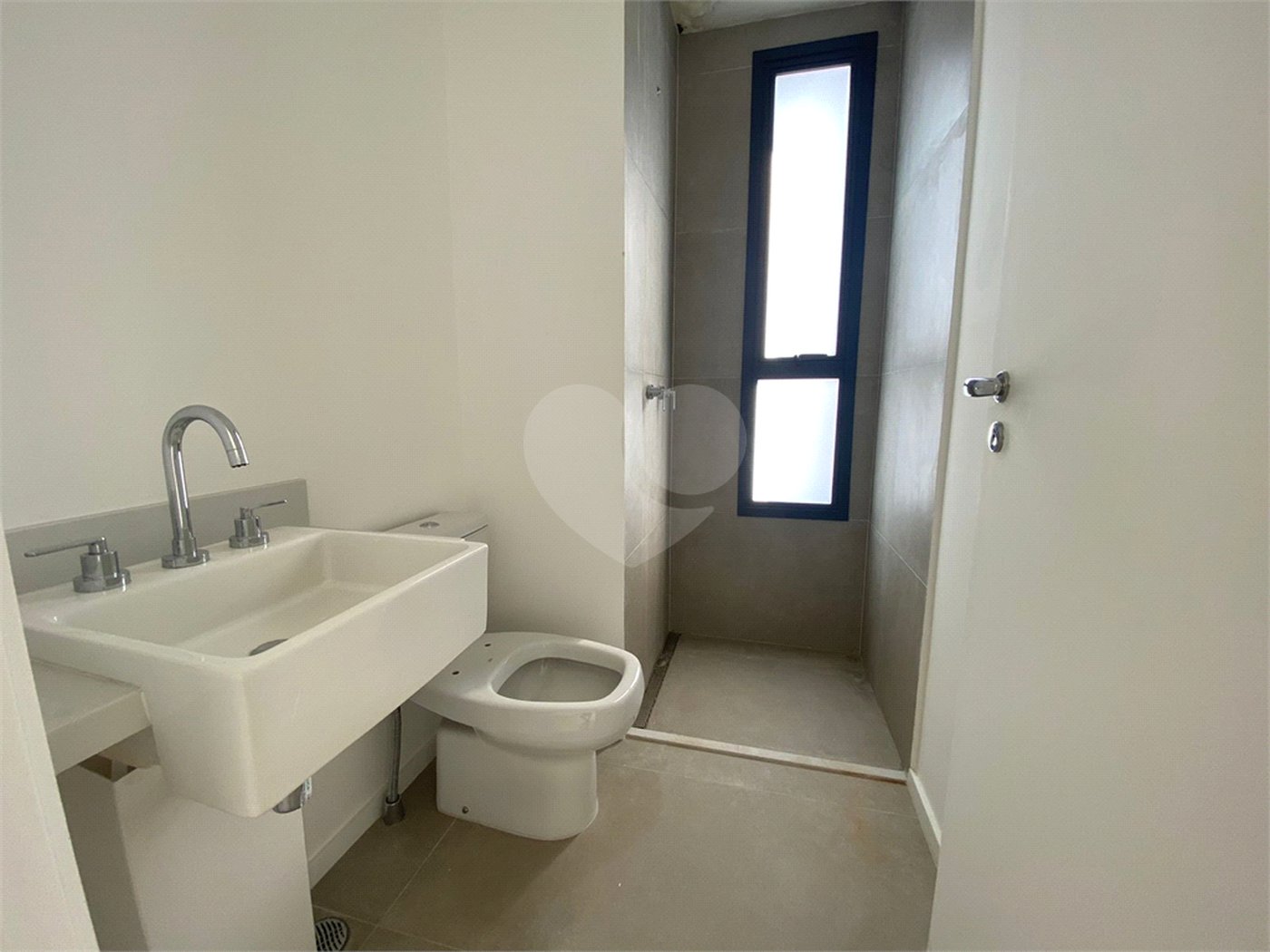 Apartamento à venda com 3 suítes em Jardim das Acácias, São Paulo, SP