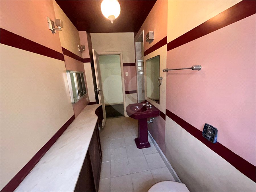 Apartamento à venda com 4 quartos, sendo 1 suíte,  em Flamengo, Rio de Janeiro, RJ