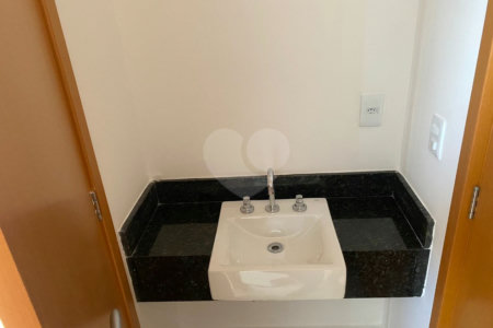 Apartamento à venda com 3 quartos, sendo 1 suíte, em Vila Zilda, São Paulo, SP