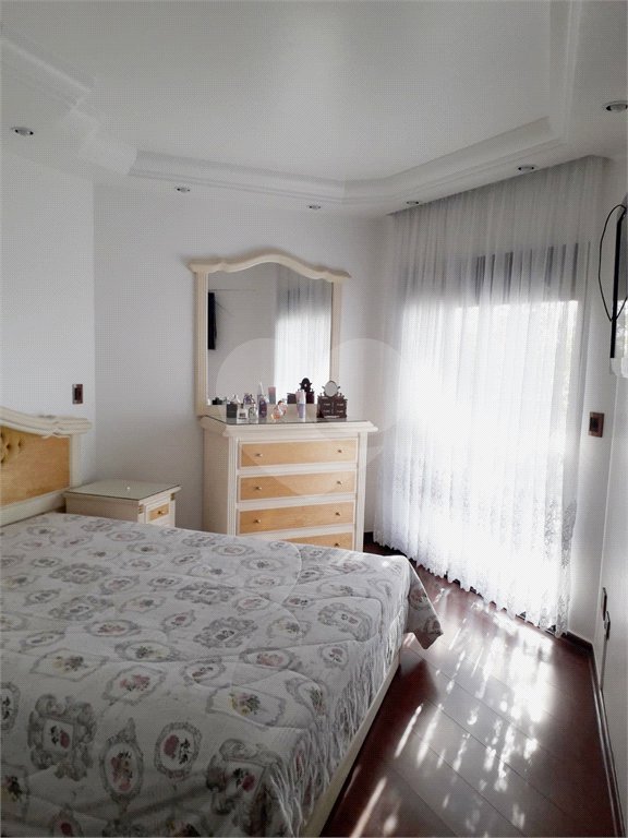 Apartamento à venda com 3 quartos, sendo 1 suíte, em Vila Gomes Cardim, São Paulo, SP