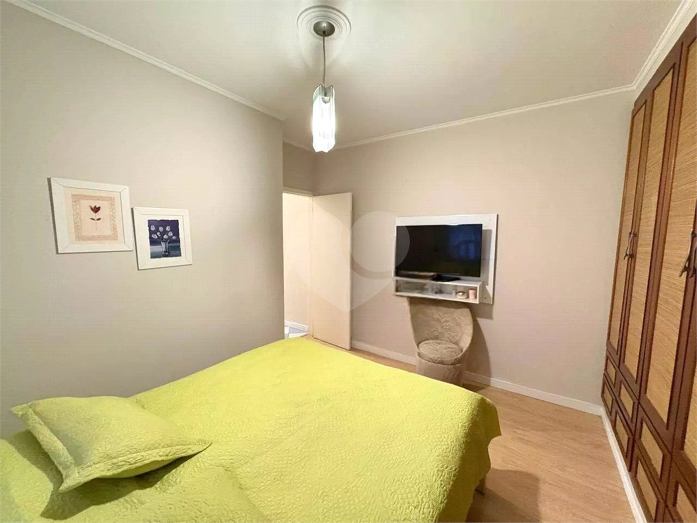 Casa à venda com 2 quartos em Vila Galvão, Guarulhos, SP