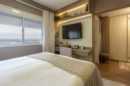 Apartamento à venda com 3 suítes em Parque Reboucas, São Paulo, SP