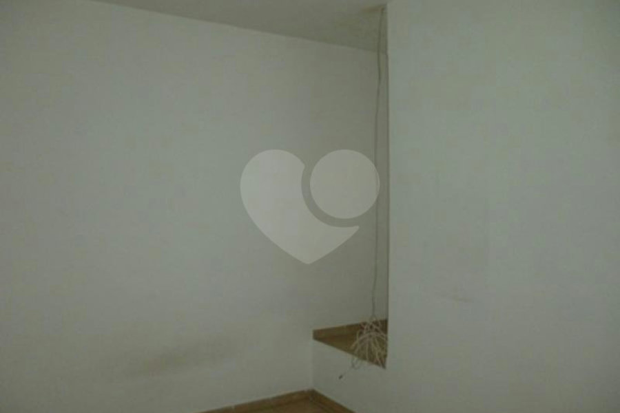 Casa Térrea à venda com 6 quartos em Vila Maria, São Paulo, SP