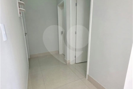 Casa à venda com 3 suítes em Marambaia, Vinhedo, SP