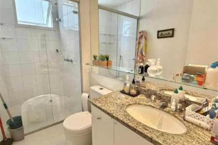 Apartamento à venda com 3 quartos, sendo 1 suíte, em Alto da Boa Vista, São Paulo, SP