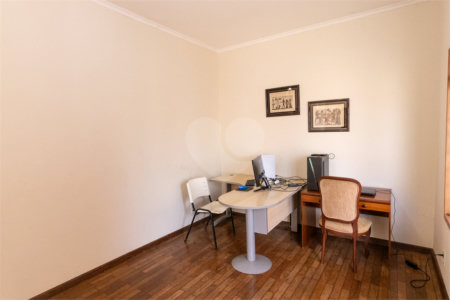 Casa à venda com 3 quartos, sendo 1 suíte, em Jardim São Luiz, Ribeirão Preto, SP