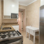Apartamento com 2 dormitórios à venda, 70 m² por R$ 690.000,00 - Embaré - Santos/SP