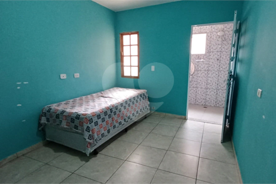 Sobrado à venda com 3 quartos, sendo 1 suíte, em Tremembé, São Paulo, SP