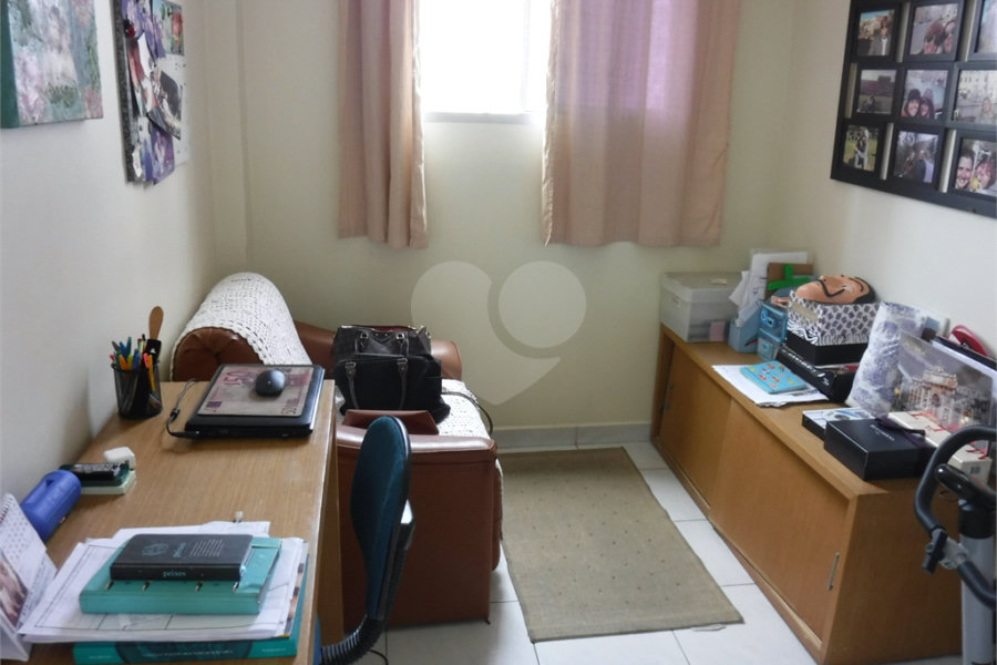 Apartamento à venda com 2 quartos, sendo 1 suíte, em Boqueirão, Santos, SP