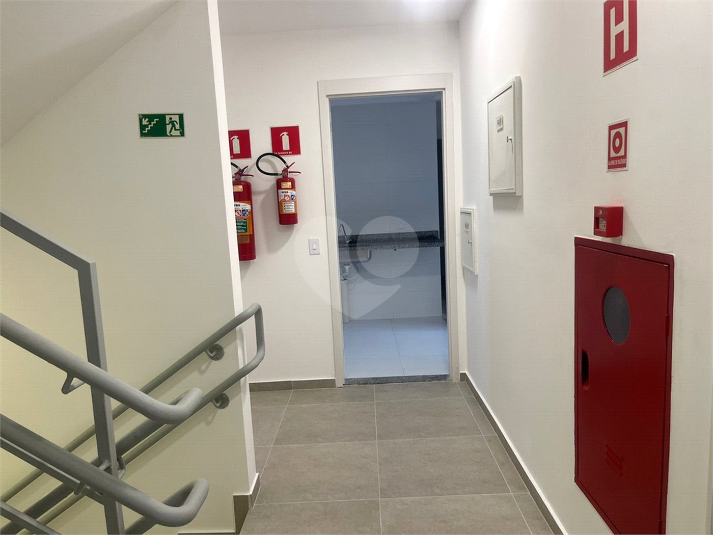 Casa à venda com 2 quartos no condomínio Severa, São Paulo - SP