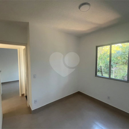 Apartamento à venda com 2 quartos em Residencial Parque Laguna, Salto, SP