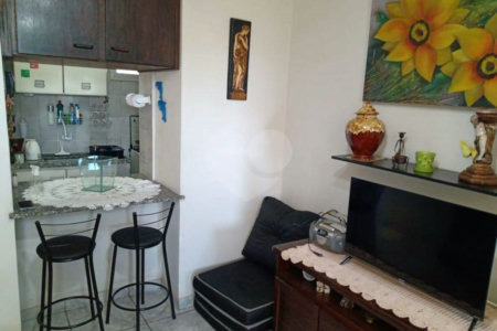 Apartamento à venda com 1 suíte em Jardim das Roseiras, Araraquara, SP