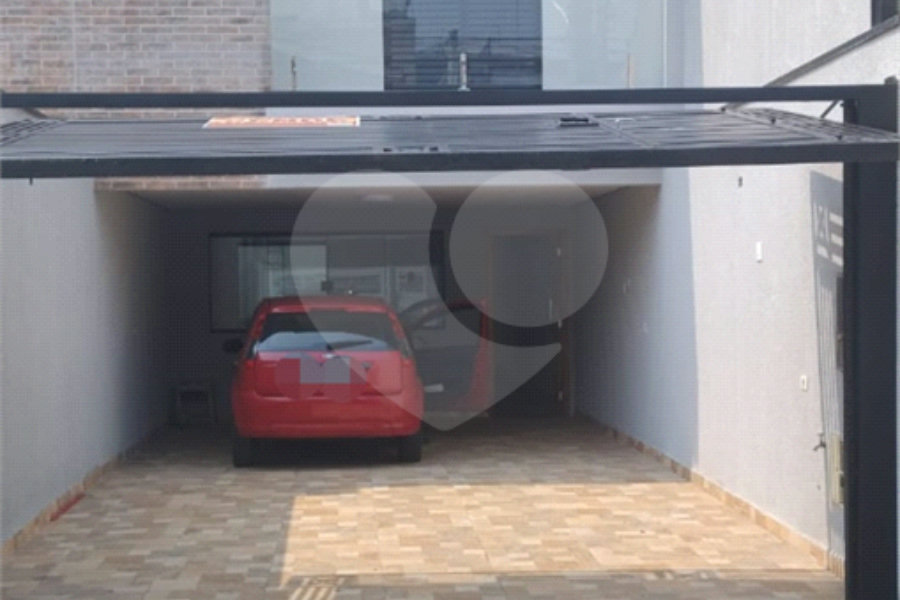 Sobrado à venda com 3 suítes em Dos Casa, São Bernardo do Campo, SP