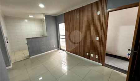 Apartamento à venda com 2 quartos em Olaria, Salto, SP