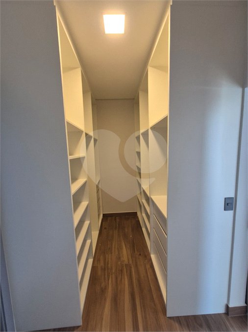 Casa à venda com 4 suítes no condomínio Residencial Dona Maria Candida, Indaiatuba - SP