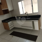 Casa à venda com 2 suítes no condomínio Olido, Atibaia - SP