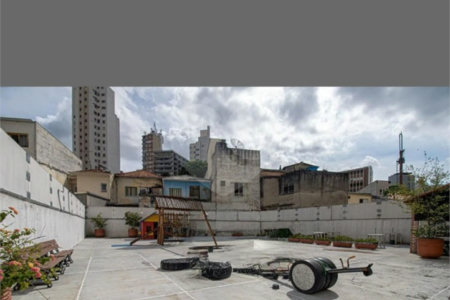 Apartamento à venda com 3 quartos, sendo 1 suíte,  em Aclimação, São Paulo, SP