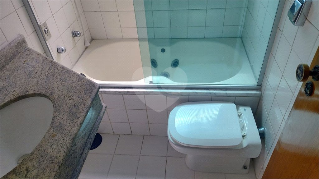 Apartamento à venda com 3 quartos em Santo Amaro, São Paulo, SP