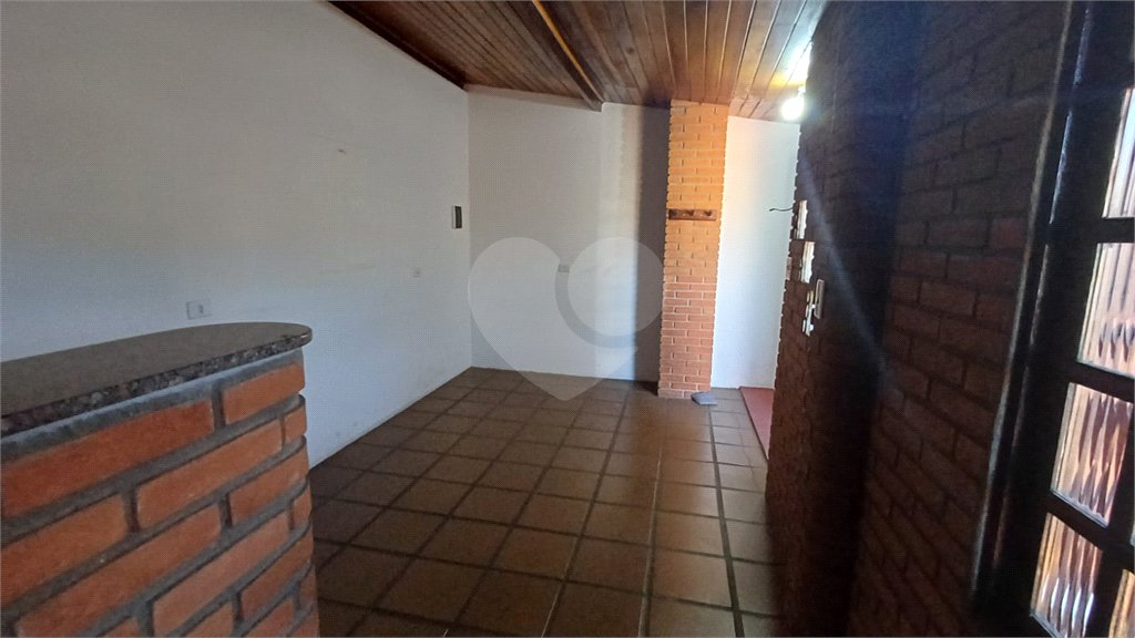 Sobrado à venda com 5 quartos, sendo 2 suítes,  em Parque Continental, São Paulo, SP