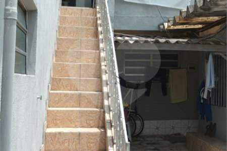 Casa à venda com 3 quartos, sendo 2 suítes,  em Jardim Monte Azul, São Paulo, SP