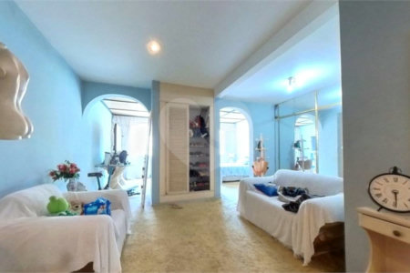 Cobertura à venda com 4 quartos, sendo 1 suíte,  em Copacabana, Rio de Janeiro, RJ