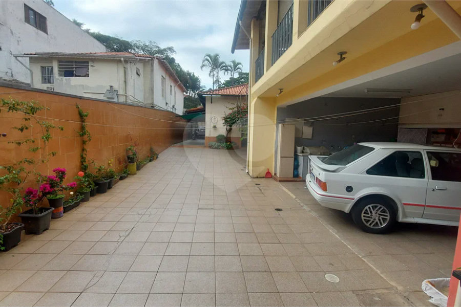 Casa à venda com 5 quartos, sendo 1 suíte, em Jabaquara, São Paulo, SP
