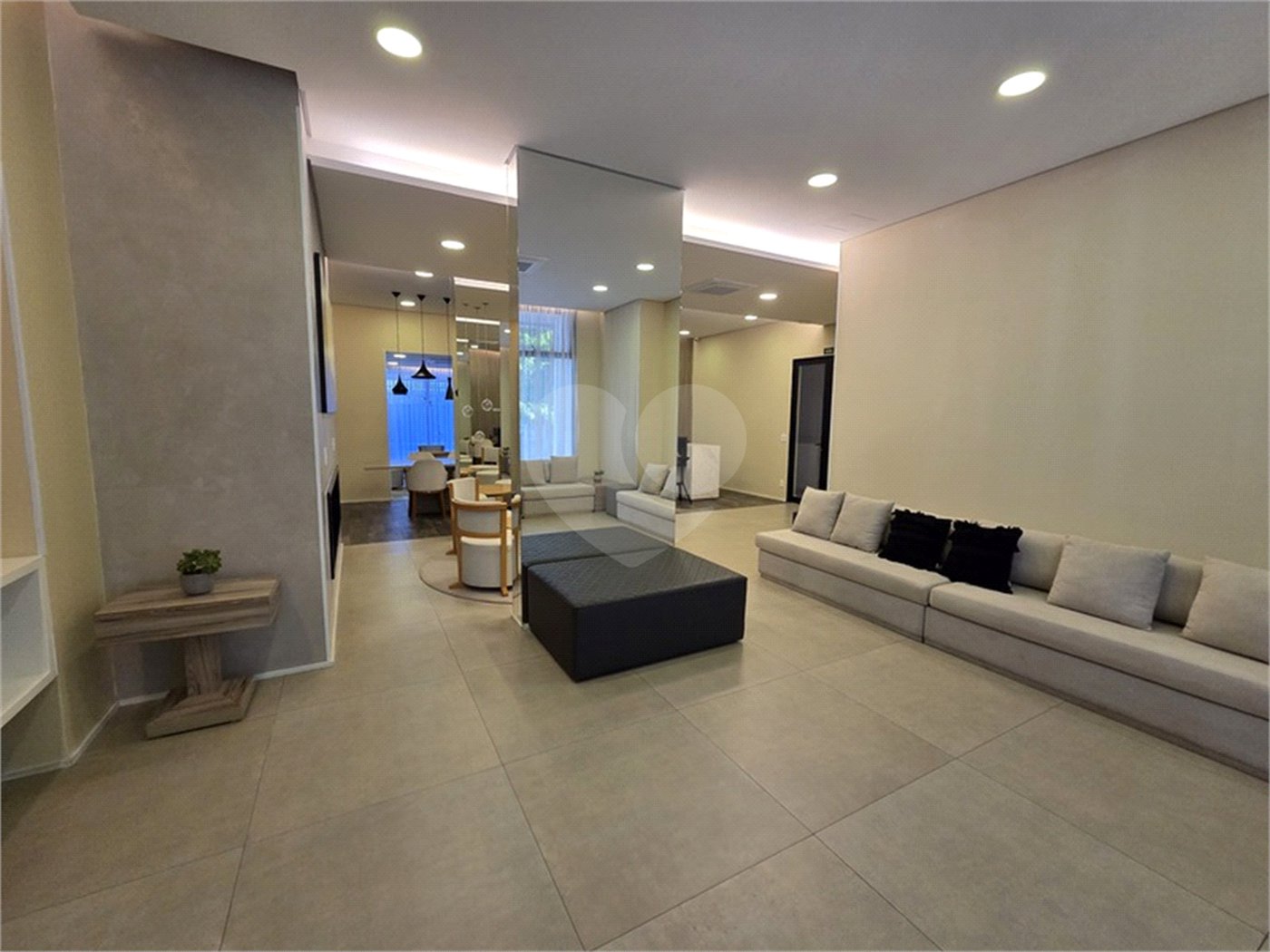 Apartamento à venda com 2 quartos, sendo 1 suíte, em Pinheiros, São Paulo, SP