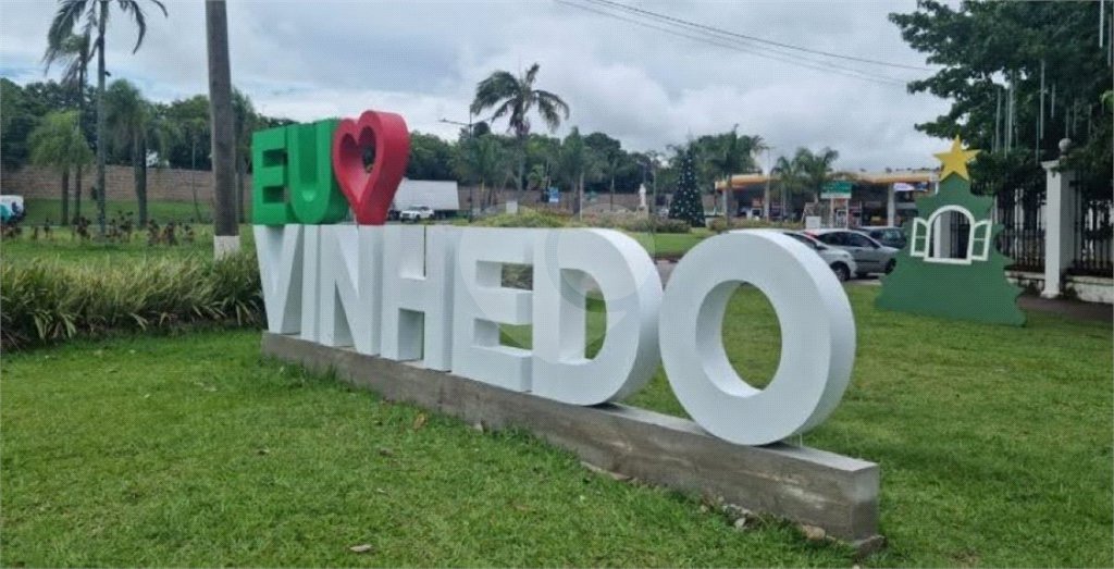 Casa à venda no condomínio Chácaras do Lago, Vinhedo - SP