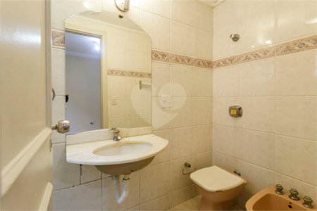 Apartamento à venda com 2 quartos, sendo 1 suíte, em Vila Uberabinha, São Paulo, SP
