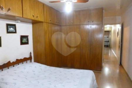 Sobrado à venda com 3 quartos, sendo 1 suíte,  em Santana, São Paulo, SP