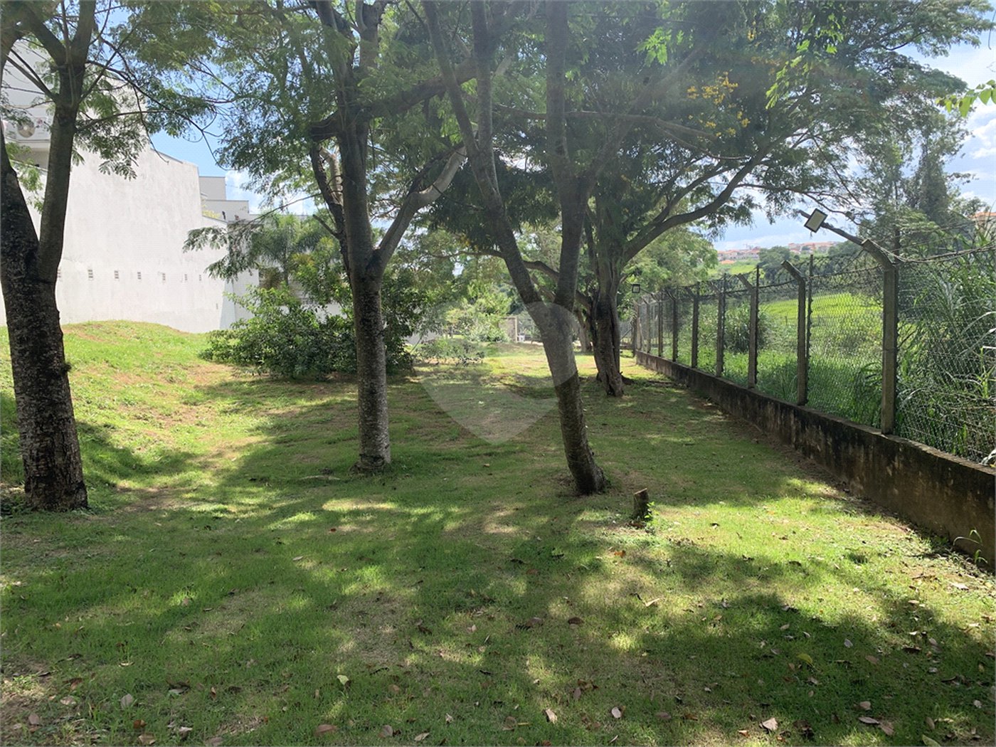 Terreno à venda no condomínio Villagio Di Capri, Votorantim - SP