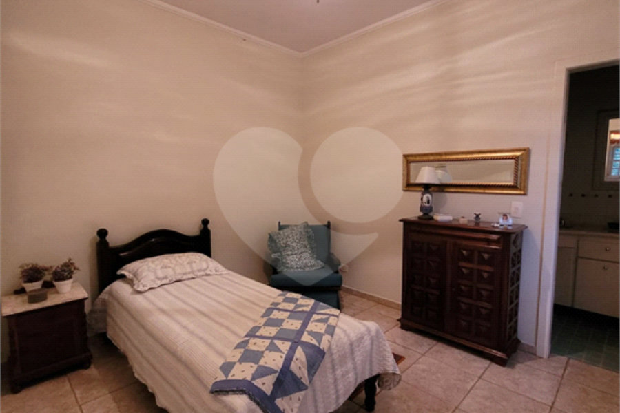 Casa à venda com 3 quartos, sendo 1 suíte, no condomínio Suíça da Cantareira, Mairiporã - SP