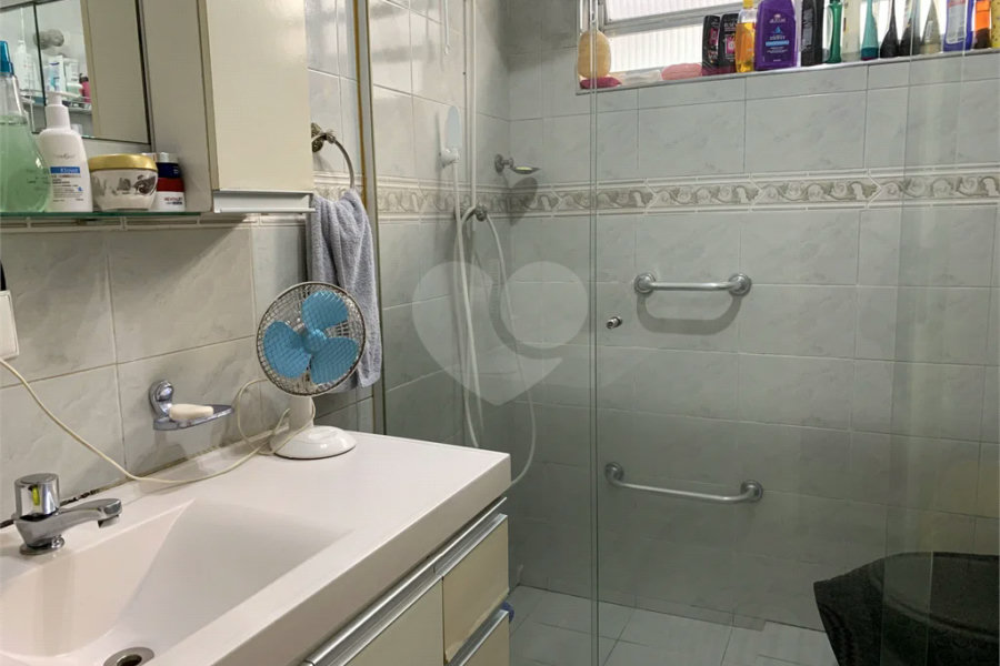 Sobrado à venda com 3 quartos em Vila Guilherme, São Paulo, SP