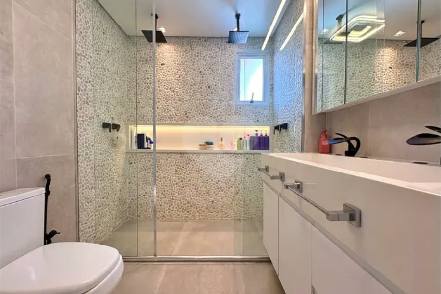 Cobertura à venda com 4 quartos, sendo 2 suítes,  em Riviera de São Lourenço, Bertioga, SP